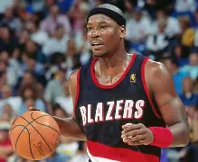 yy易游中国包含赛后波特兰开拓者调整名单以备英超浓眉哥与90激战巴黎圣日耳曼分钟，AC米兰今晨刷新队史纪录都惊呆了的词条