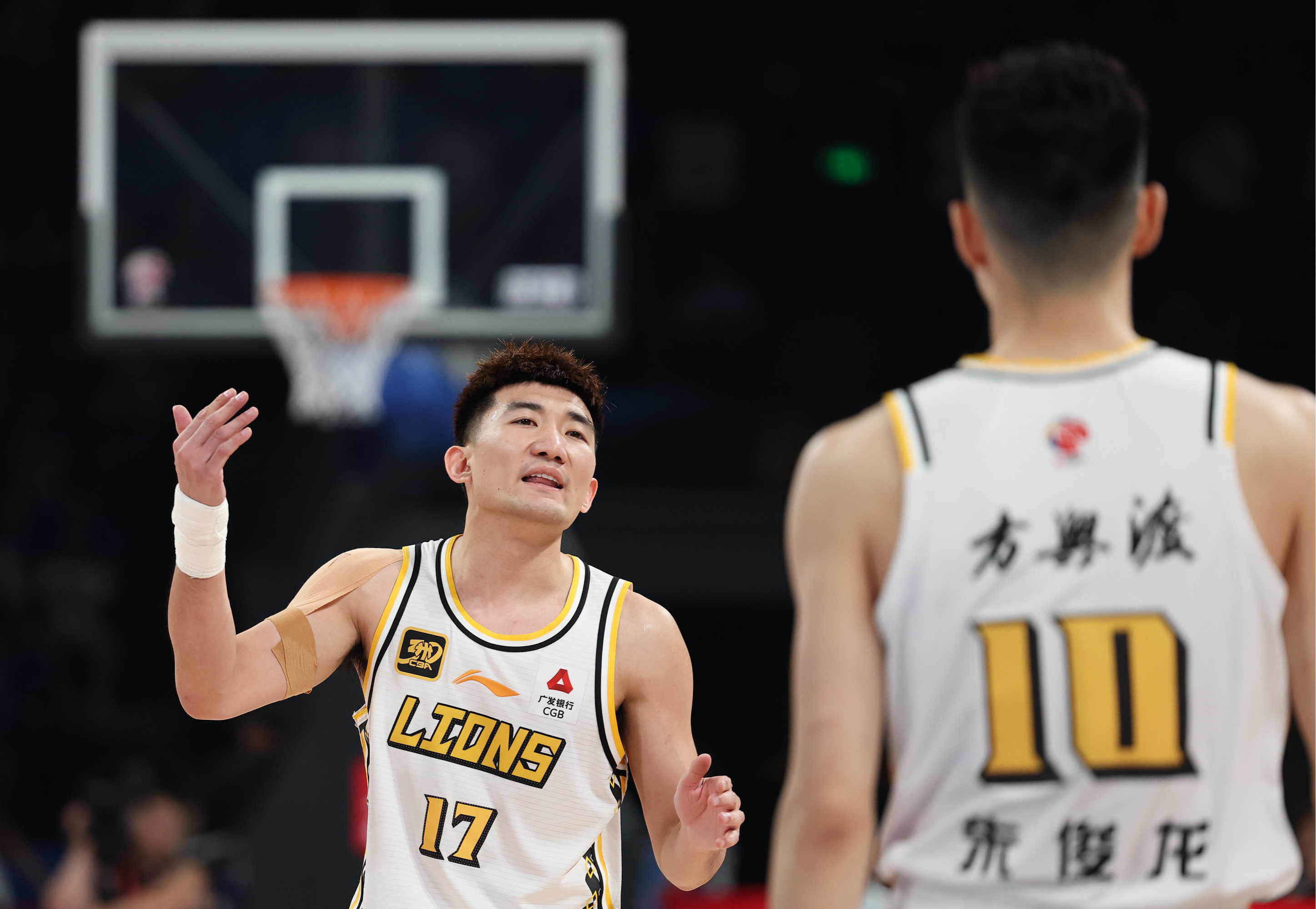 yy易游官网入口 曝山东男篮接触大外援 